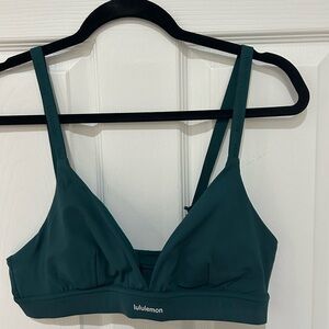 lululemon athletica Green Wireless Sports Bra